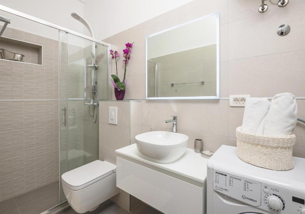 Adriatic Dream Apartments ดูบรอฟนิก ภายนอก รูปภาพ